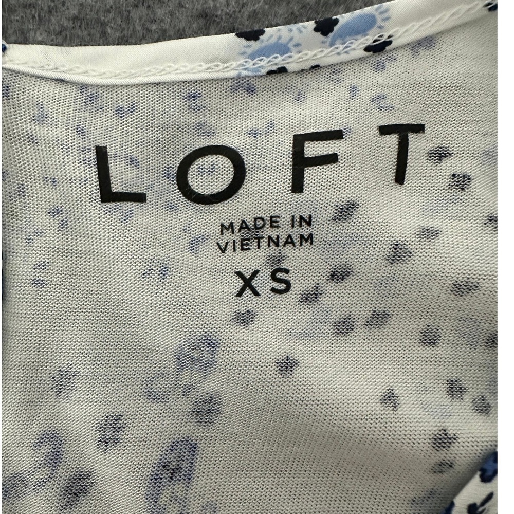 LOFT Blouse XS White Blue Floral Paisley Ruffle Long Sleeve Cottagecore Boho - Picture 3 of 8